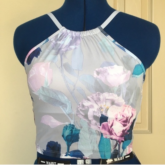 ❌🚧SOLD🚧❌ Alice Midi Sports Bra - Picture 3 of 7